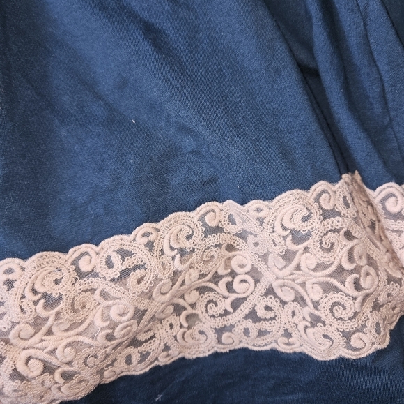 eShakti mid length cotton dress with lace inlet. Size medium or 10 - Picture 4 of 8